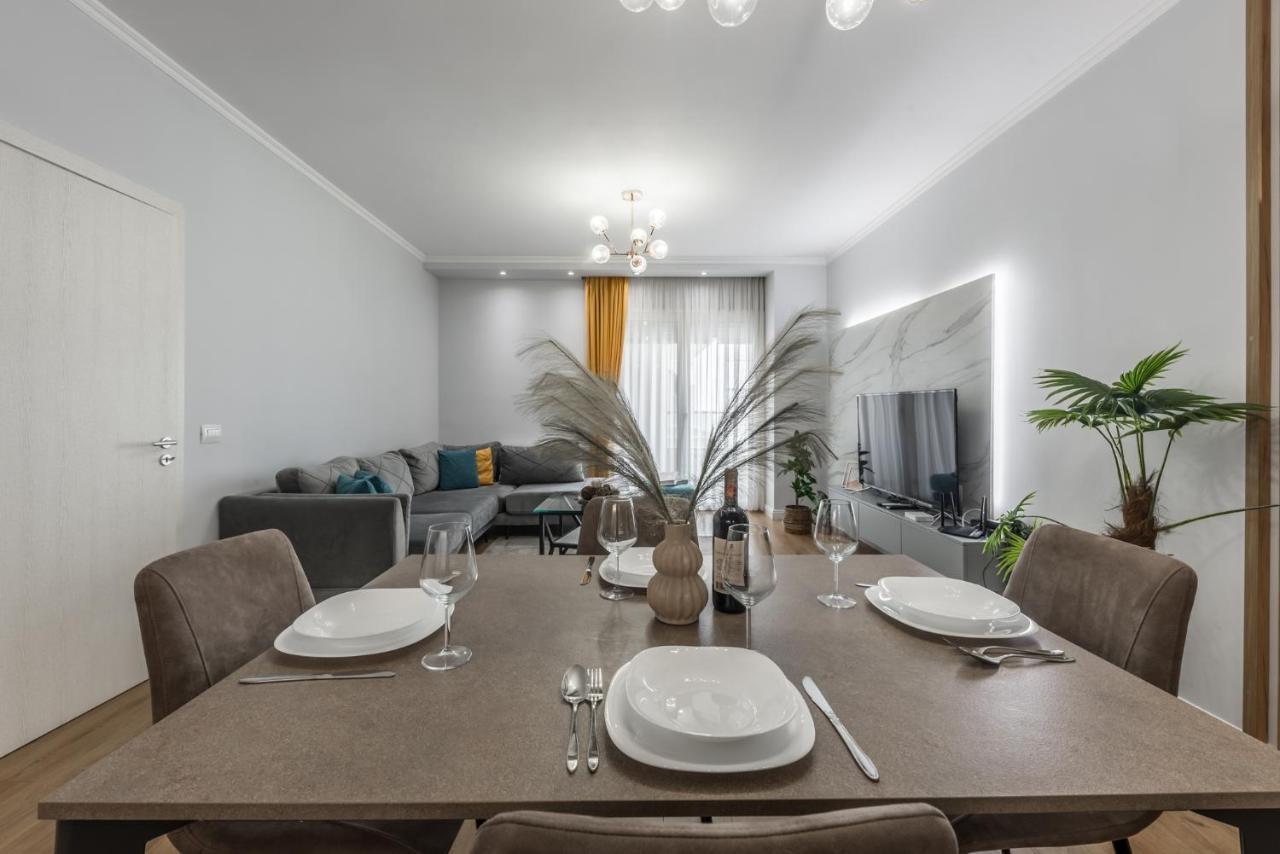 Luxurious Modern Apartament Durrës